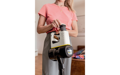  Kärcher Akku-Staubsauger VC 4 Cordless MyHome Car Inklusive Wandhalterung