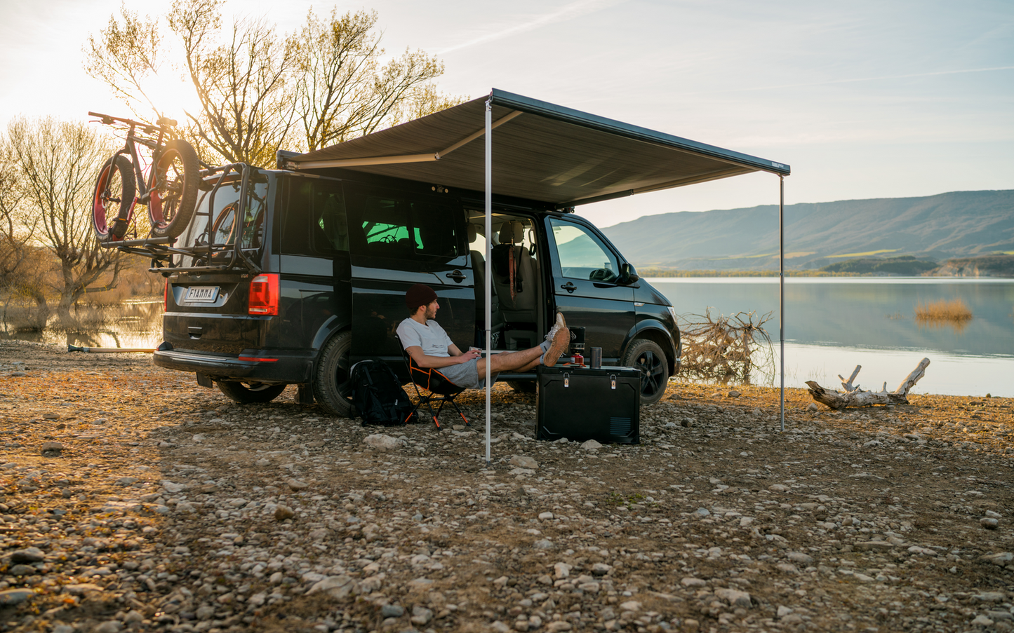  Fiamma F45s Wandmarkise 260 Cm Für VW T5 / T6 / California (Titanium / Royal Grey)