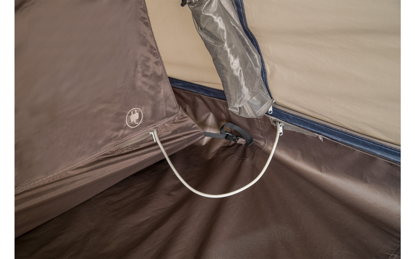  Tambu Durdanta Komfort Trekking Tunnelzelt Braun Für 4 Personen