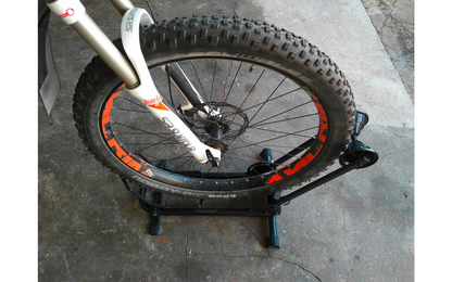  Bicycle Stand 4 Fahrradständer