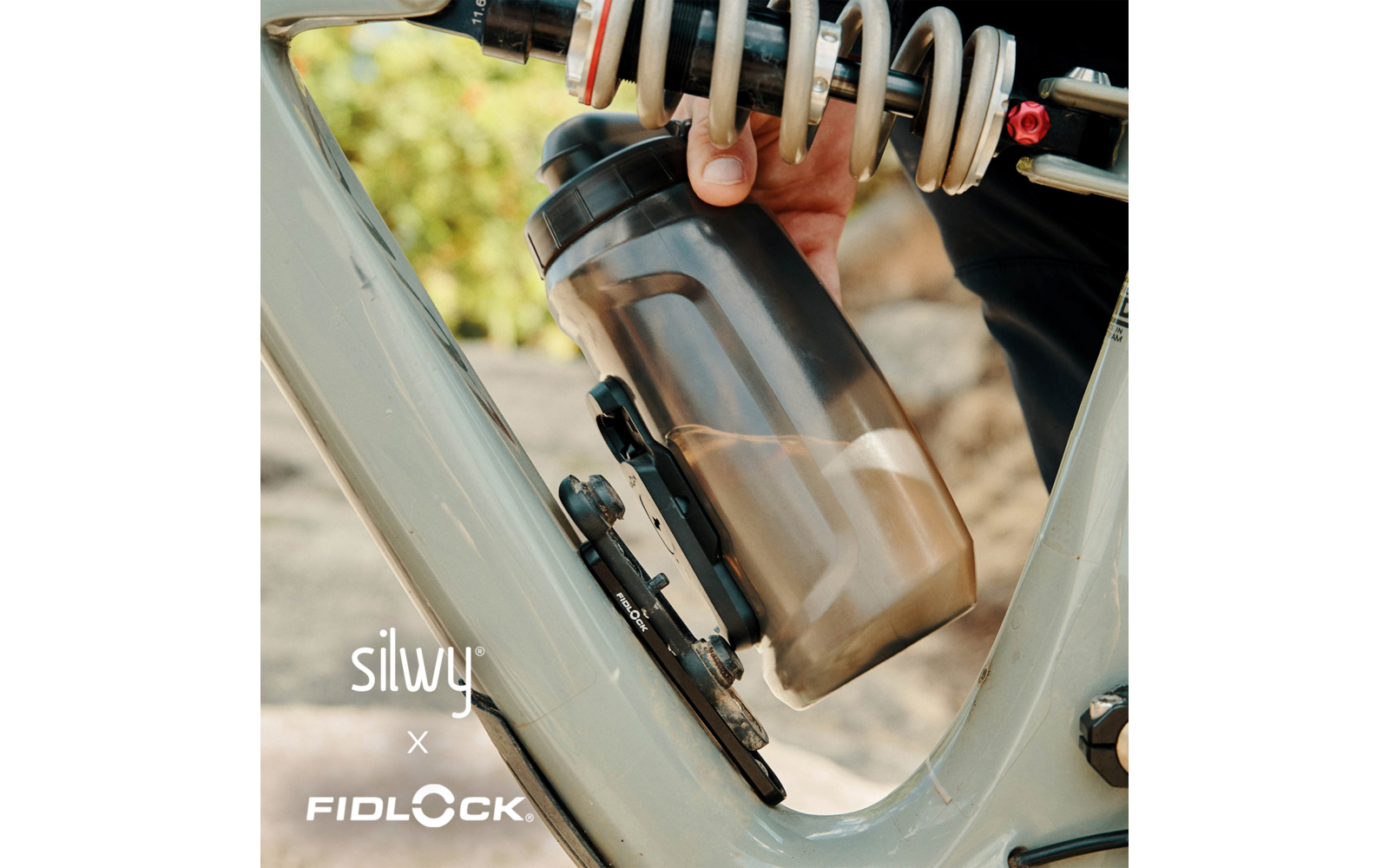 Silwy X Fidlock TWIST Magnet-Trinkflasche Inkl. MAGNET-Fahrradhalterung 750 Ml