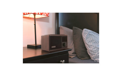  Schwaiger UKW Radiowecker Inkl. Bluetooth Und QI Ladestation