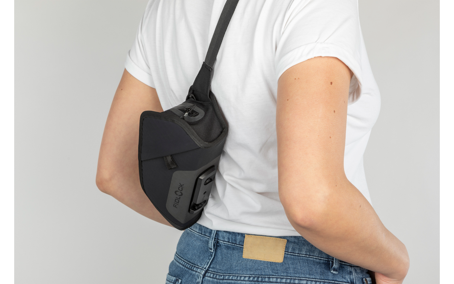  Fidlock Twist Essential Bag M Mit Bike Base Tasche Mit Flaschenhaltersystem Für Fahrradrahmen 1,1 Liter